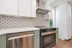 1079 Riverbend Club Dr SE, Atlanta, GA 30339 - Photo 13