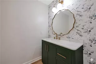 1079 Riverbend Club Dr SE, Atlanta, GA 30339 - Photo 15