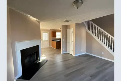 2043 Newton Estates Drive, Ellenwood, GA 30294 - Photo 5