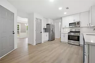 9380 Grace Lake Dr, Douglasville, GA 30135 - Photo 7