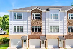 2021 Ocean Dr NW, Atlanta, GA 30318 - Photo 3