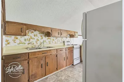 574 S 5th Street, Jesup, GA 31545 - Photo 19