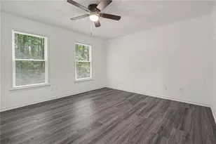 1373 Fairfield Dr SW, Lilburn, GA 30047 - Photo 13