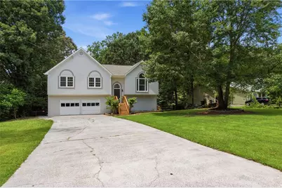 6231 Emerald Springs Drive SE, Acworth, GA 30102 - Photo 1