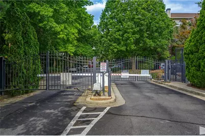 2700 Pine Tree Road NE #Unit 2112, Atlanta, GA 30324 - Photo 17