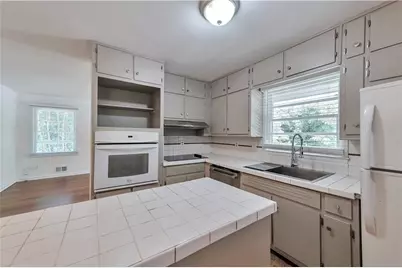 1728 Springer Street NW, Atlanta, GA 30318 - Photo 5
