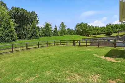 6464 Crosscreek Lane, Flowery Branch, GA 30542 - Photo 5