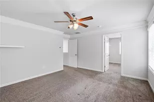 6464 Crosscreek Ln, Flowery Branch, GA 30542 - Photo 19