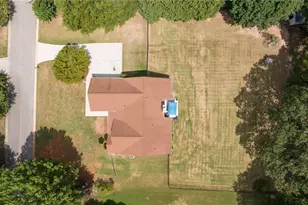 378 Kiley Dr, Hoschton, GA 30548 - Photo 31