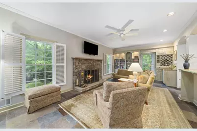 8950 Huntcliff Trace, Sandy Springs, GA 30350 - Photo 23