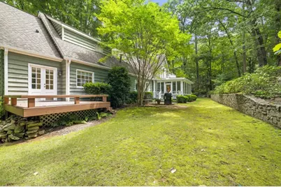 8950 Huntcliff Trace, Sandy Springs, GA 30350 - Photo 57