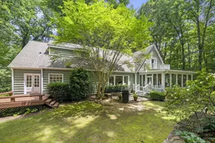 8950 Huntcliff Trce, Sandy Springs, GA 30350 - Photo 3