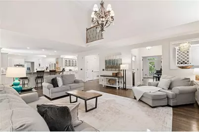 9140 Nesbit Lakes Drive, Alpharetta, GA 30022 - Photo 13