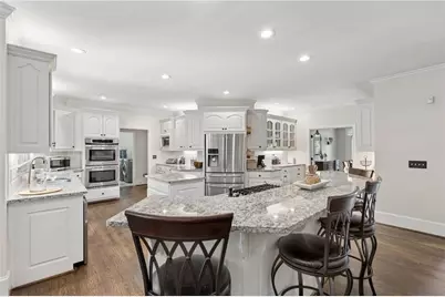 9140 Nesbit Lakes Drive, Alpharetta, GA 30022 - Photo 17