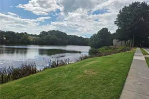 1936 Lakeshore Overlook Cir NW, Kennesaw, GA 30152 - Photo 45