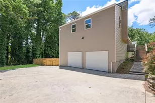 3650 Autumn Leaves Ln, Marietta, GA 30066 - Photo 5