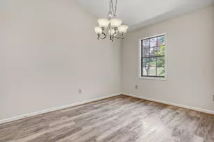 357 Kings Hill Ct, Lawrenceville, GA 30045 - Photo 15