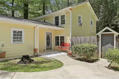 184 Fairview Drive, Fairburn, GA 30213 - Photo 5