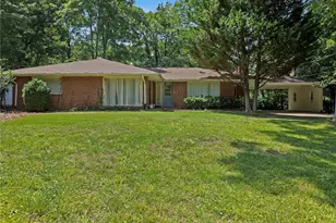 675 Holly Dr, Gainesville, GA 30501 - Photo 1