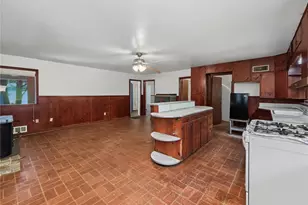 675 Holly Dr, Gainesville, GA 30501 - Photo 5