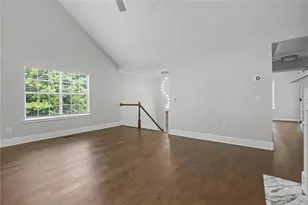 2706 Waymar Dr SW, Marietta, GA 30008 - Photo 9