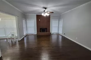 5760 Dovnick Dr SW, Lilburn, GA 30047 - Photo 11