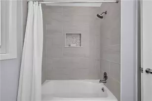 2500 Caladium Dr NE, Atlanta, GA 30345 - Photo 31