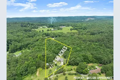 1020 Easy Street, Toccoa, GA 30577 - Photo 3