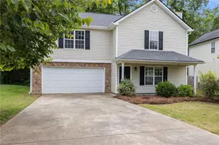 147 Richmond Dr, Dawsonville, GA 30534 - Photo 3