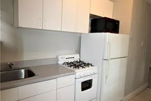 758 St Charles Ave NE, Atlanta, GA 30306 - Photo 11