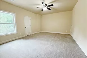 4440 Elvie Way, Hoschton, GA 30548 - Photo 29