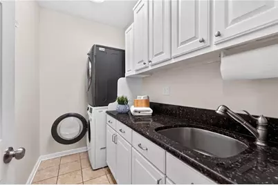 5490 Hampstead Way, Johns Creek, GA 30097 - Photo 17