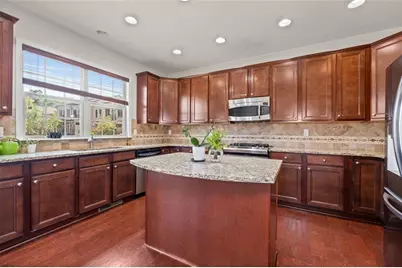 1034 East Paces Chase NE, Atlanta, GA 30326 - Photo 13