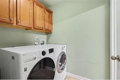 810 Sapphire Lane, Sugar Hill, GA 30518 - Photo 25