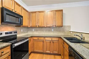 2330 Meadow Peak Point, Duluth, GA 30097 - Photo 3
