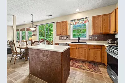 332 Chamberlyn Lane, Hiram, GA 30141 - Photo 9