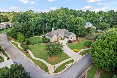 301 Fallstone Path, McDonough, GA 30253 - Photo 5