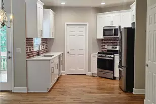 2257 Roseberry Ln, Grayson, GA 30017 - Photo 9
