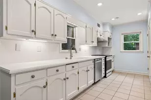 1855 Bedfordshire Ct, Decatur, GA 30033 - Photo 13