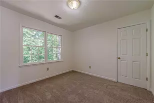2424 Tammeron Dr S W, Marietta, GA 30064 - Photo 25