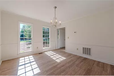 2424 Tammeron Drive SW, Marietta, GA 30064 - Photo 5