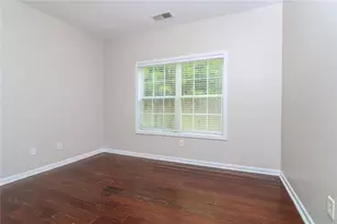 911 Queensbrooke Way, Mableton, GA 30126 - Photo 19