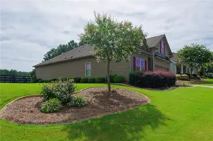 103 Hawthorne Ridge Cir, Dallas, GA 30132 - Photo 3