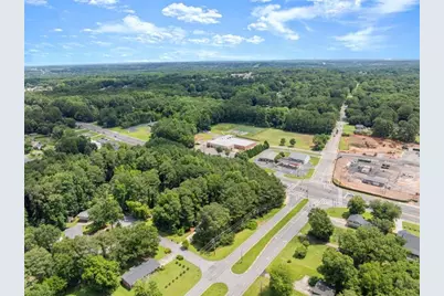 381 Plantation Boulevard, Lawrenceville, GA 30046 - Photo 37