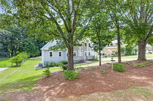 2058 Lakewood Circle, Grayson, GA 30017 - Photo 3