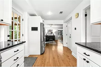 2790 Ridgemore Road NW, Atlanta, GA 30318 - Photo 21