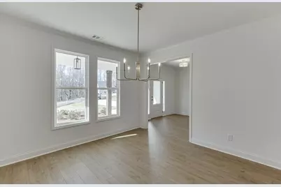 997 Lakeview, Commerce, GA 30529 - Photo 7
