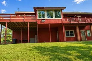 7930 Sweetwater Dr, Douglasville, GA 30135 - Photo 9