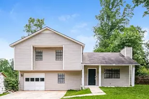 5255 Sugar Crest Dr, Buford, GA 30518 - Photo 1