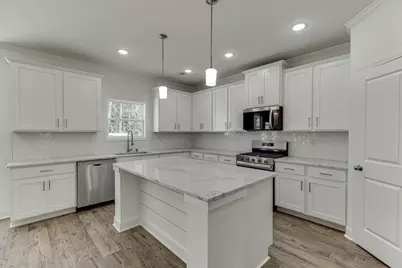 929 Lakeview, Commerce, GA 30529 - Photo 7